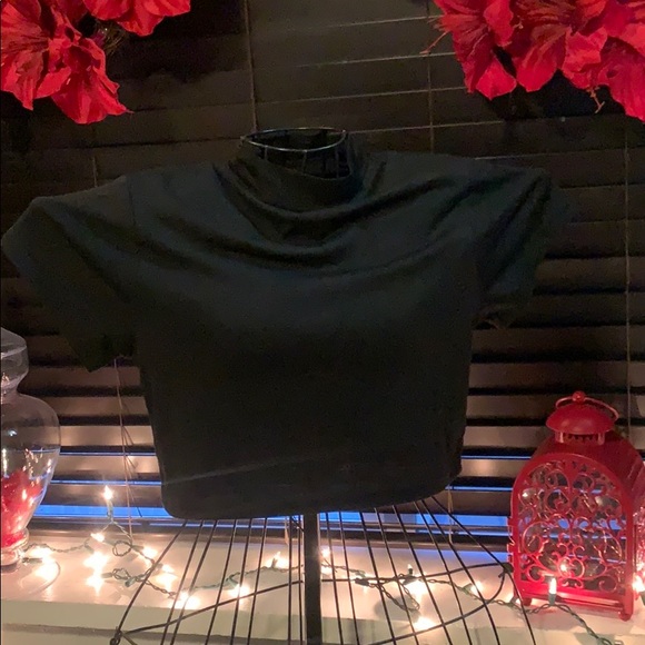 Mock neck, stretchy material - Picture 2 of 2